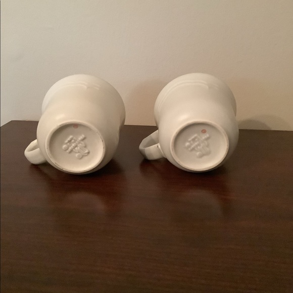 PFALTZGRAFF HEIRLOOM Stoneware Set of 2 Cups with 2 Saucers - Picture 4 of 5